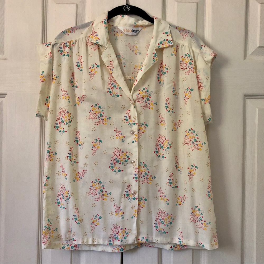 VTG cream floral blouse